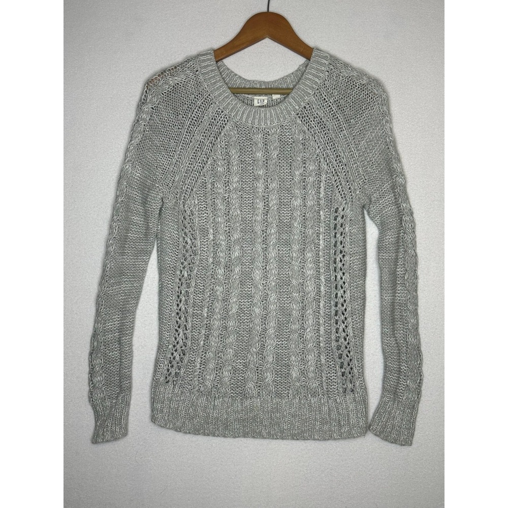 GAP Gray Knit Sweater Womens Size Medium Pullover Long Sleeve Cable Knit